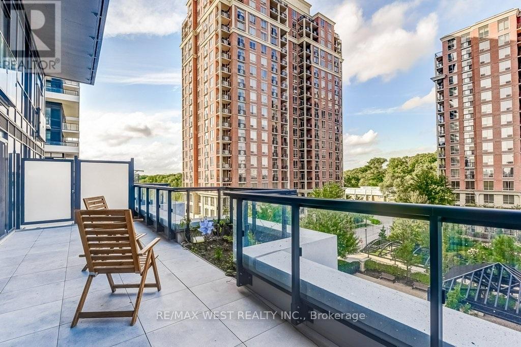 543 - 20 Inn On The Park Drive, Toronto, Ontario  M3C 0P8 - Photo 27 - C12952620