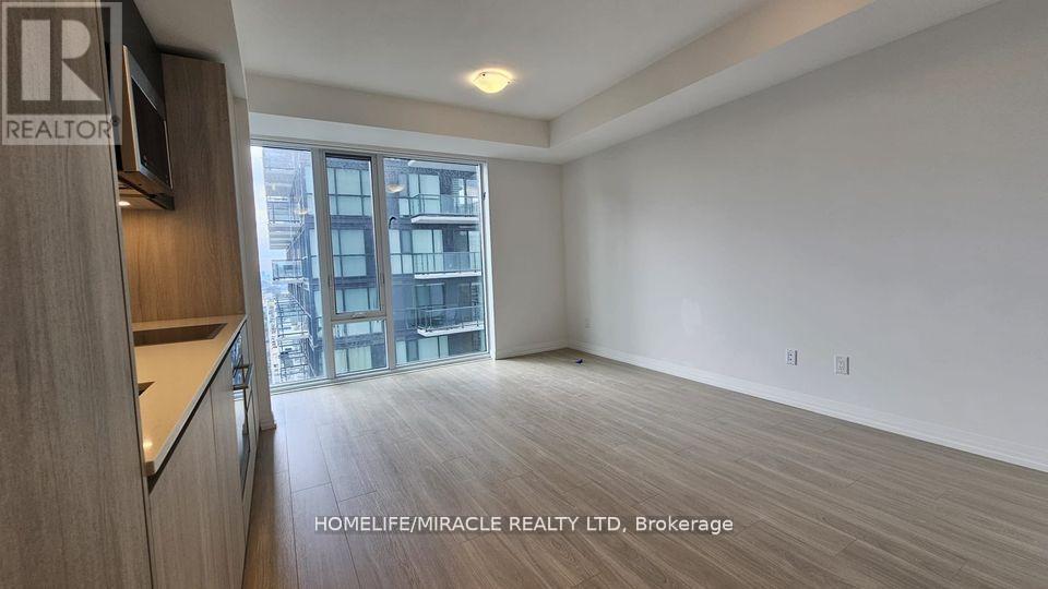 3915 - 8 Widmer Street, Toronto, Ontario  M5V 0W6 - Photo 7 - C12952754