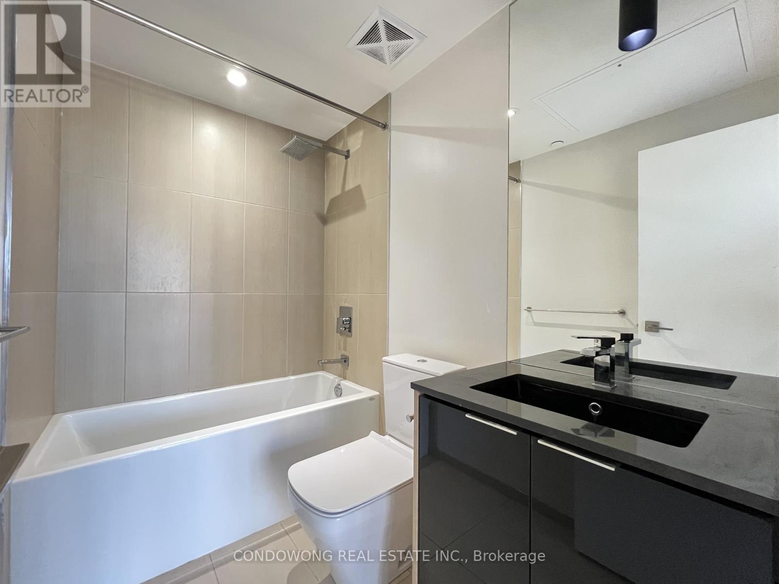 2401 - 70 Temperance Street, Toronto, Ontario  M5H 0B1 - Photo 6 - C12952770