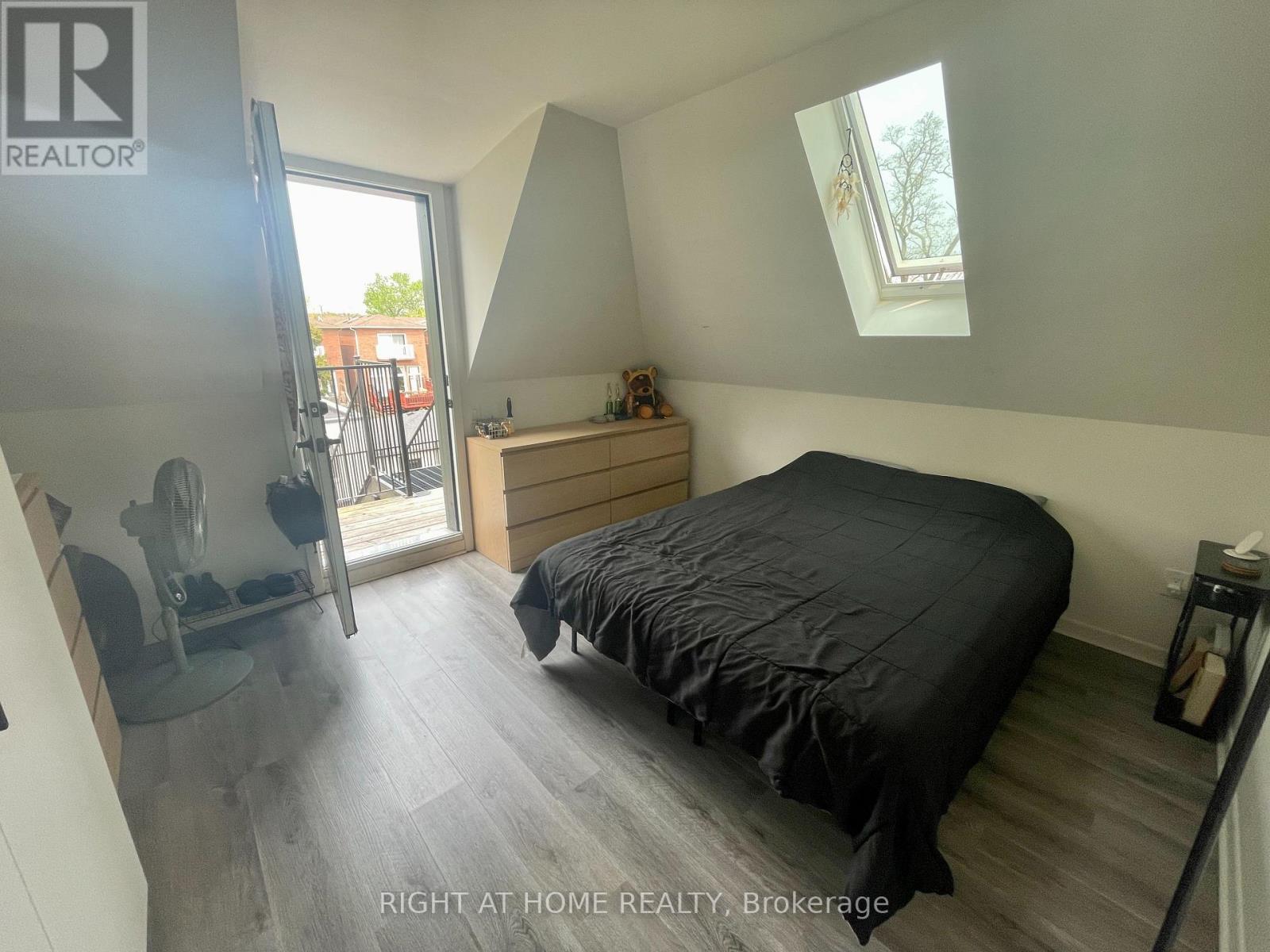 4 - 1258 Broadview Avenue, Toronto, Ontario  M4K 2T4 - Photo 14 - E12952474