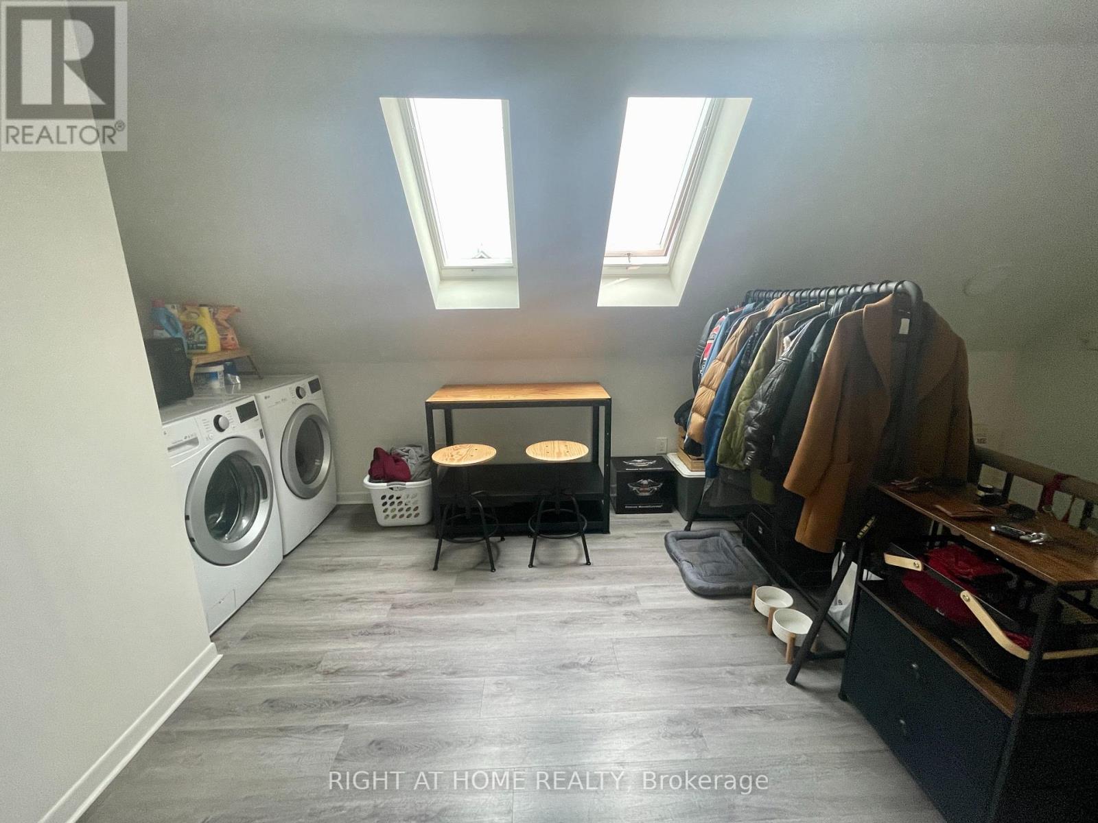 4 - 1258 Broadview Avenue, Toronto, Ontario  M4K 2T4 - Photo 9 - E12952474