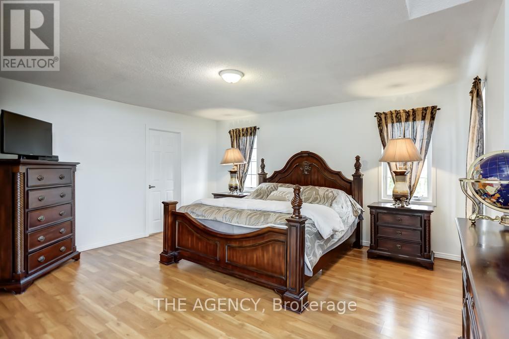 3241 Country Lane, Whitby, Ontario  L1P 1T5 - Photo 17 - E12952494