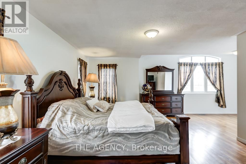 3241 Country Lane, Whitby, Ontario  L1P 1T5 - Photo 18 - E12952494