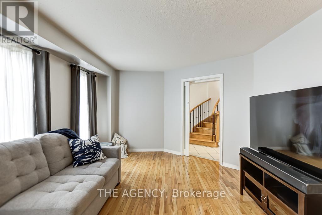 3241 Country Lane, Whitby, Ontario  L1P 1T5 - Photo 6 - E12952494