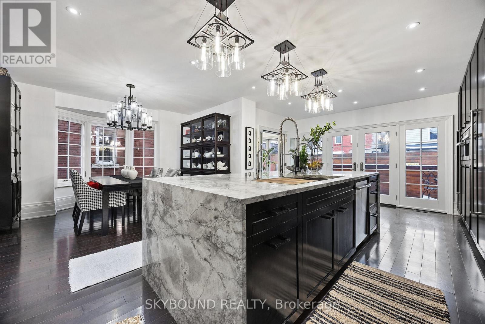 20 Fairview Boulevard, Toronto, Ontario  M4K 1L9 - Photo 19 - E12952736