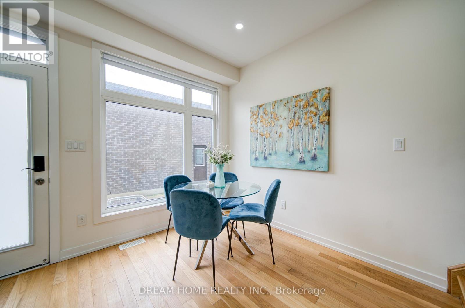 2190 Donald Cousens Parkway, Markham, Ontario  L6B 1P1 - Photo 3 - N12948920