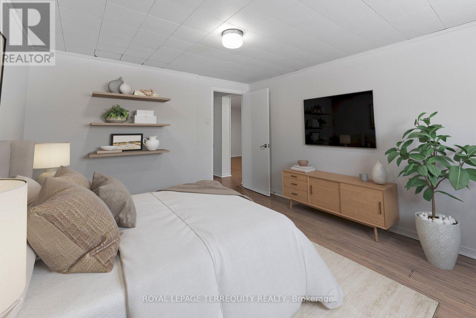 6 Peacham Crescent, Toronto, Ontario M3M 1S1 - Photo 32 - W12787574