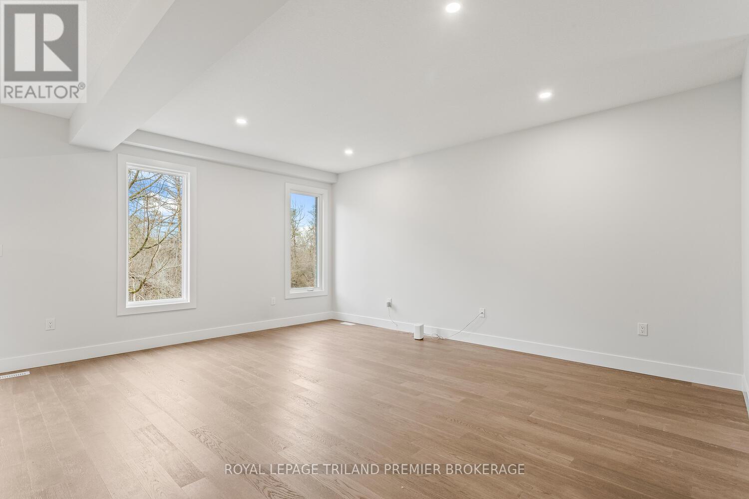 2698 Bobolink Lane, London South, Ontario  N6M 0J9 - Photo 15 - X12741970