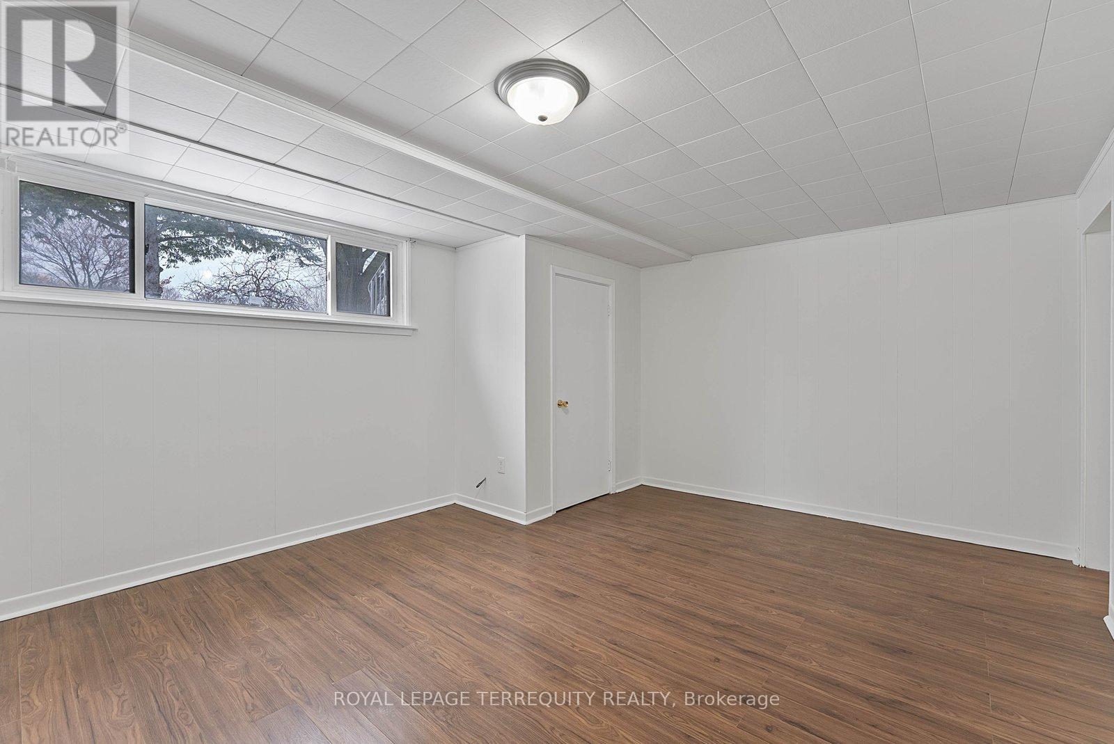 6 Peacham Crescent, Toronto, Ontario M3M 1S1 - Photo 27 - W12787574