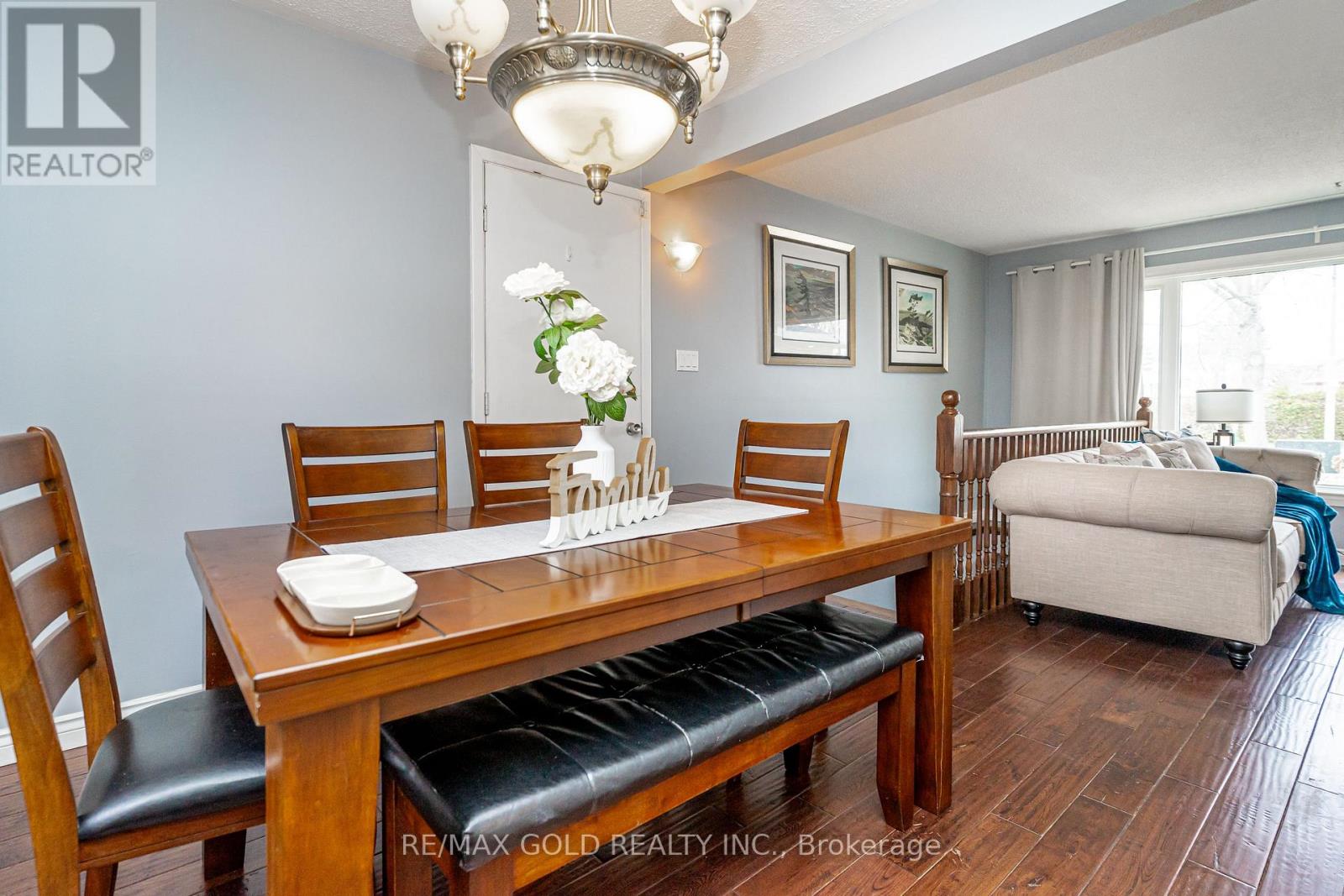 7632 Netherwood Road, Mississauga, Ontario  L4T 2P1 - Photo 12 - W12951430