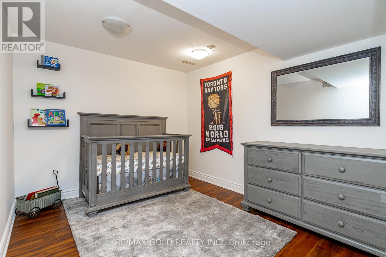 7632 Netherwood Road, Mississauga, Ontario  L4T 2P1 - Photo 36 - W12951430