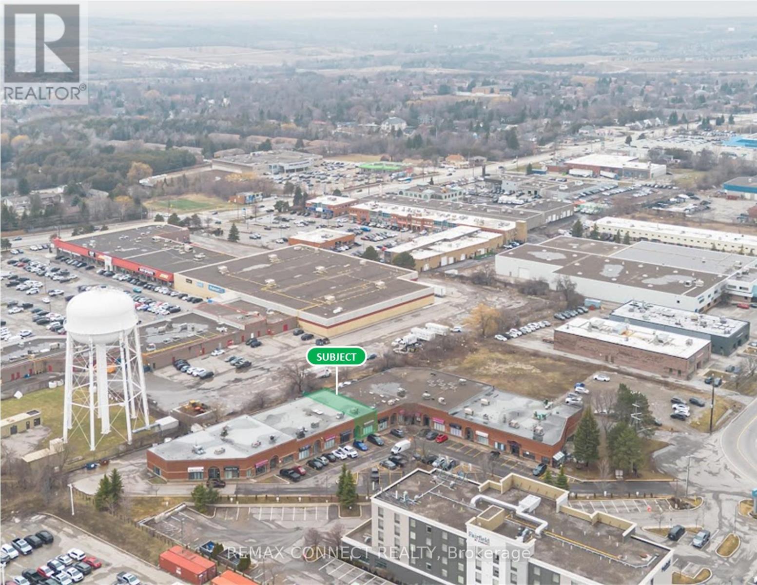 10 - 110 Pony Drive, Newmarket, Ontario  L3Y 7B6 - Photo 4 - N12952422