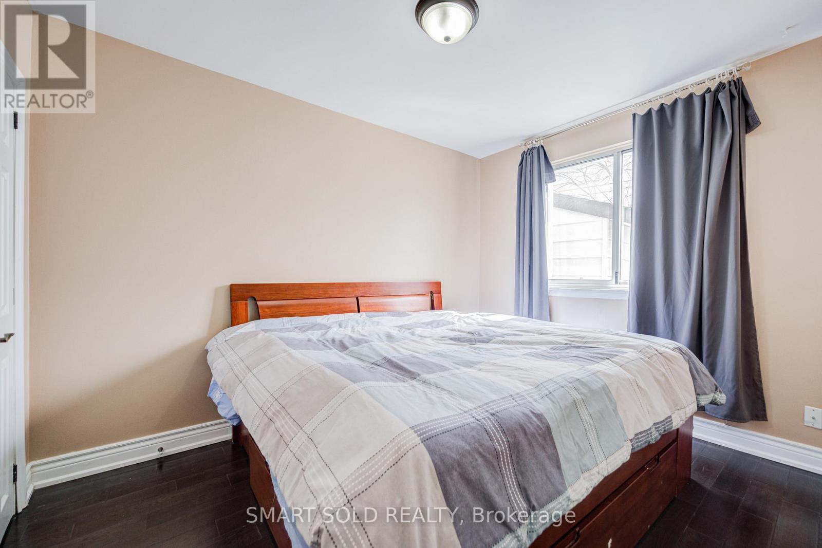 Main 438 Marybay Crescent, Richmond Hill, Ontario  L4C 2X4 - Photo 13 - N12952544