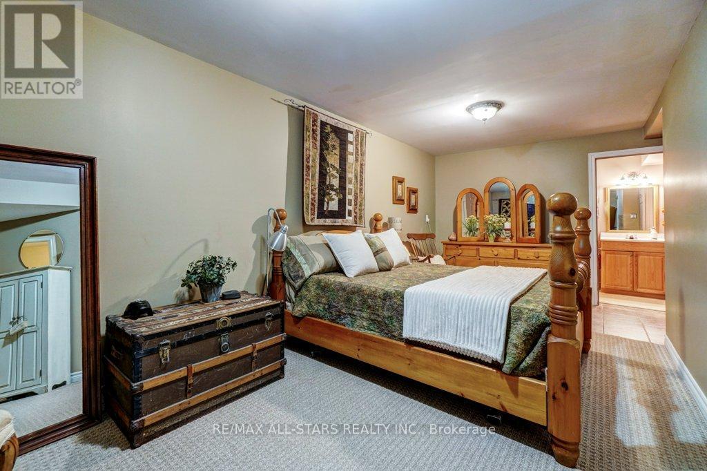 32 Oakside Drive, Uxbridge, Ontario  L9P 2A4 - Photo 40 - N12952550