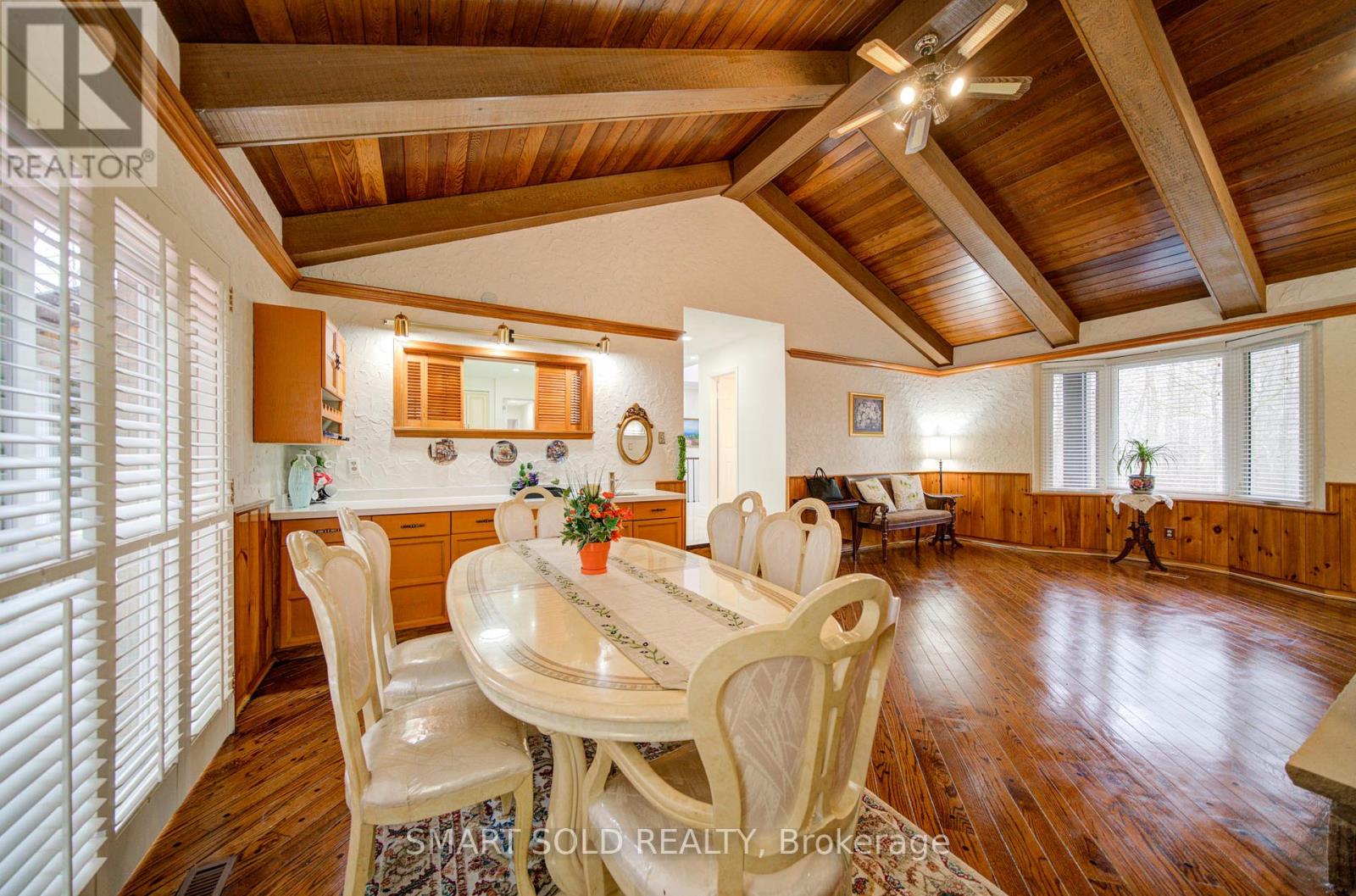 48 Montgomery Court, Markham, Ontario  L3R 0C2 - Photo 14 - N12952618