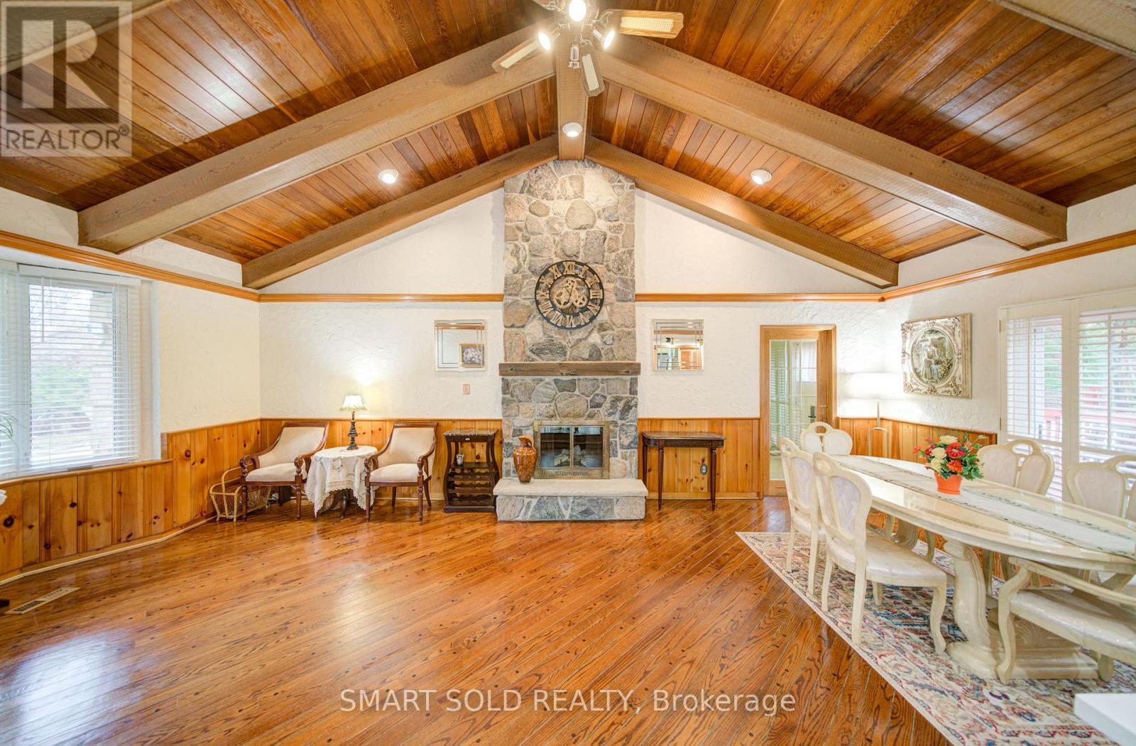 48 Montgomery Court, Markham, Ontario  L3R 0C2 - Photo 16 - N12952618