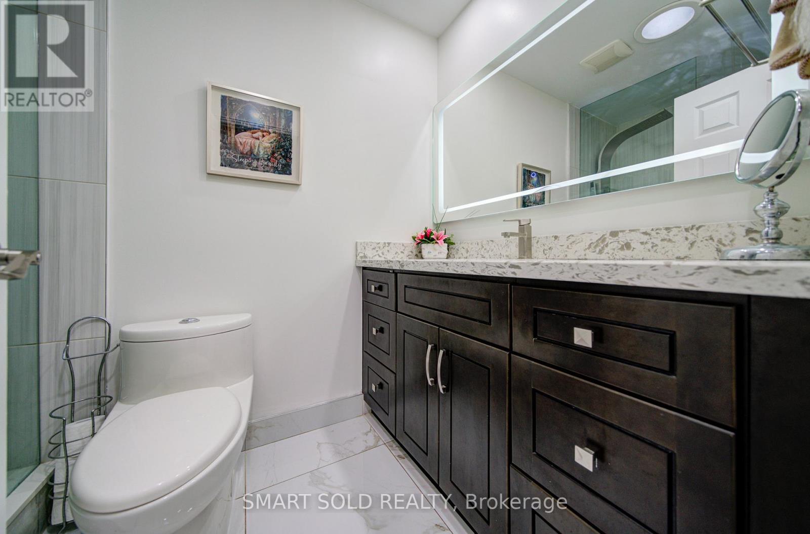 48 Montgomery Court, Markham, Ontario  L3R 0C2 - Photo 25 - N12952618