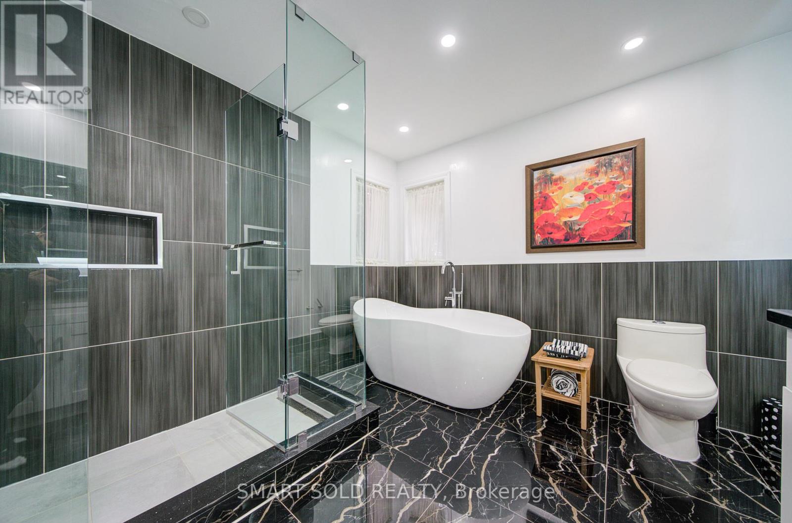 48 Montgomery Court, Markham, Ontario  L3R 0C2 - Photo 29 - N12952618