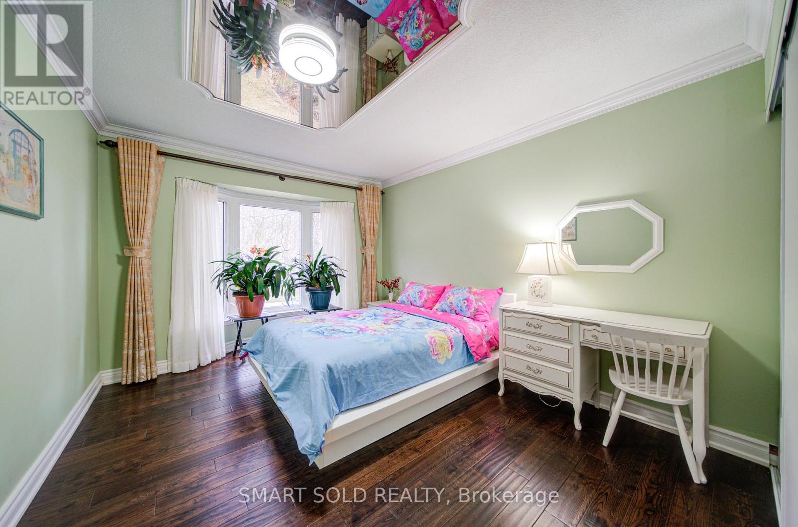 48 Montgomery Court, Markham, Ontario  L3R 0C2 - Photo 30 - N12952618