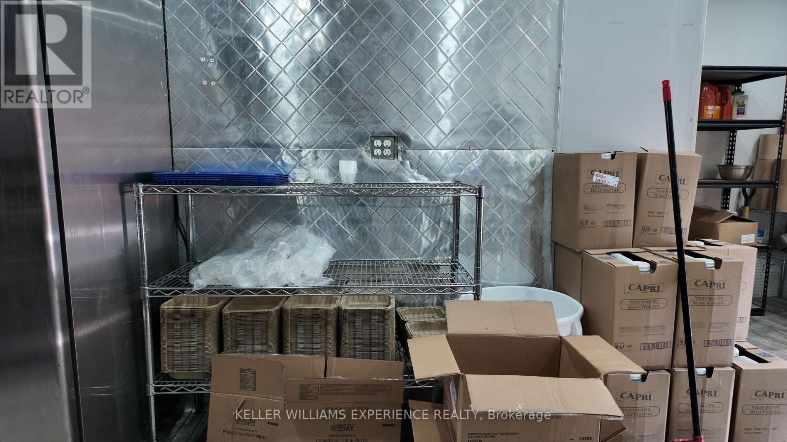 247 West Street N, Orillia, Ontario  L3V 5C9 - Photo 15 - S12952442