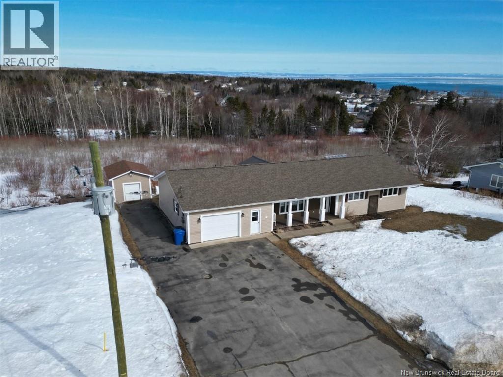 122 Rue Dejardins Street, Petit-Rocher, New Brunswick  E8J 1M8 - Photo 1 - NB136327