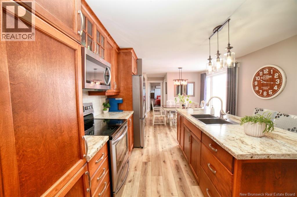 122 Rue Dejardins Street, Petit-Rocher, New Brunswick  E8J 1M8 - Photo 10 - NB136327