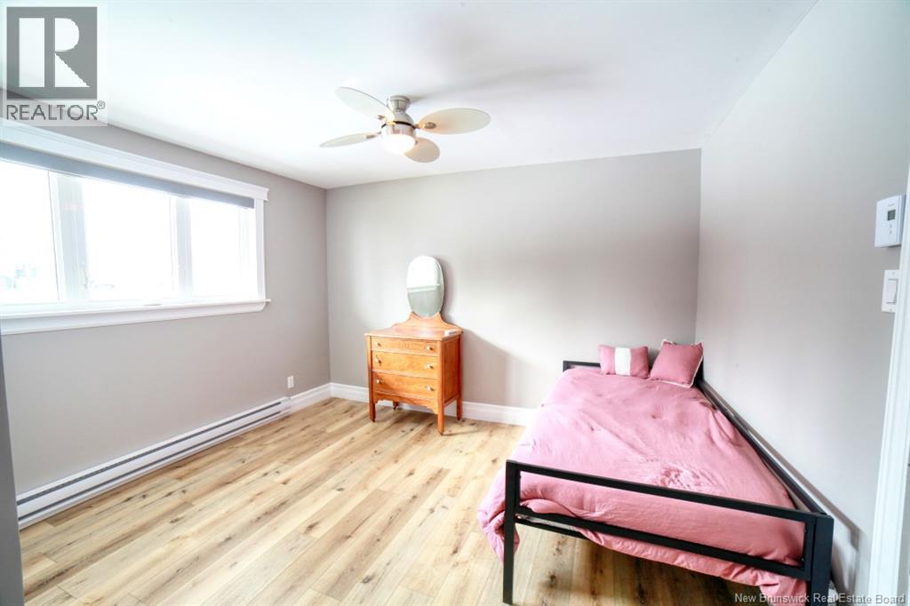 122 Rue Dejardins Street, Petit-Rocher, New Brunswick  E8J 1M8 - Photo 17 - NB136327