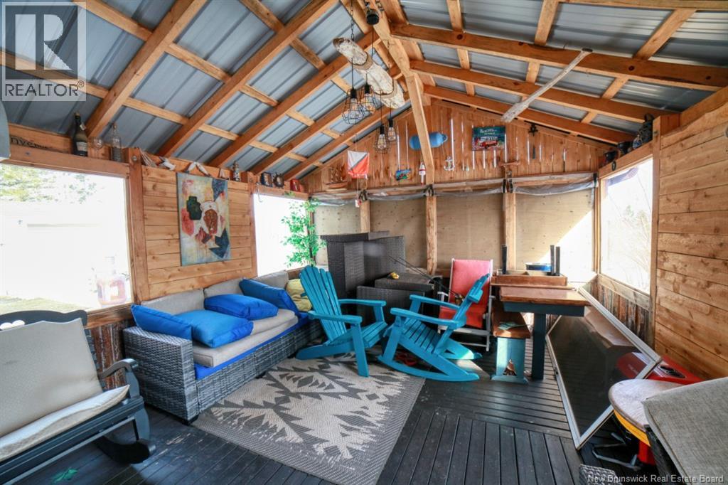122 Rue Dejardins Street, Petit-Rocher, New Brunswick  E8J 1M8 - Photo 22 - NB136327