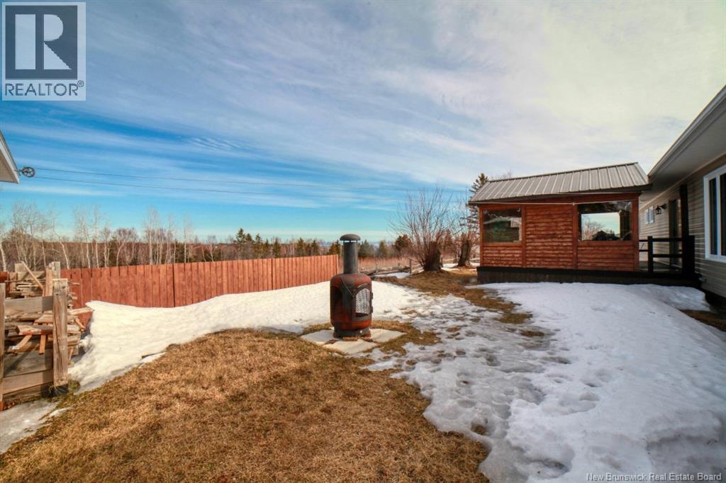 122 Rue Dejardins Street, Petit-Rocher, New Brunswick  E8J 1M8 - Photo 24 - NB136327