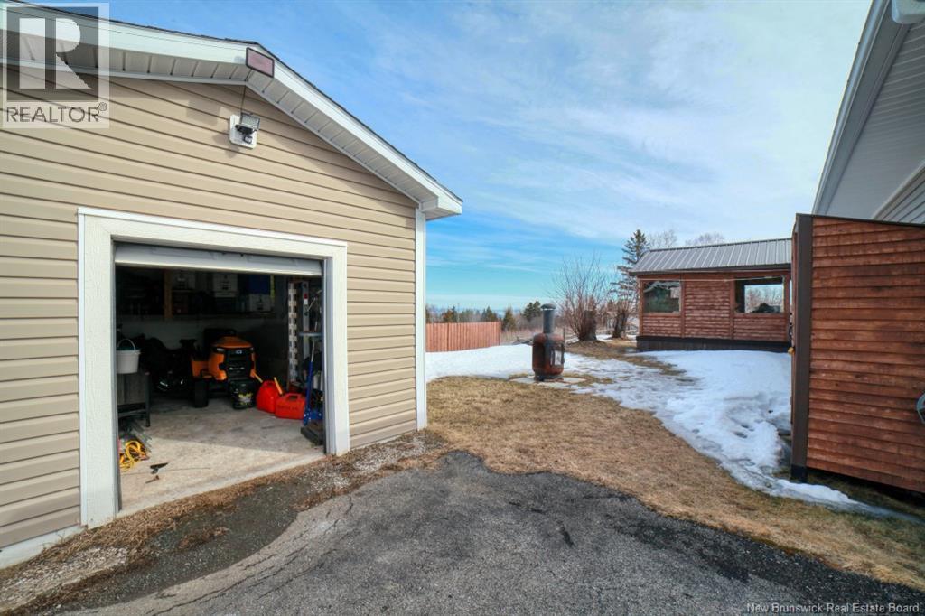 122 Rue Dejardins Street, Petit-Rocher, New Brunswick  E8J 1M8 - Photo 25 - NB136327