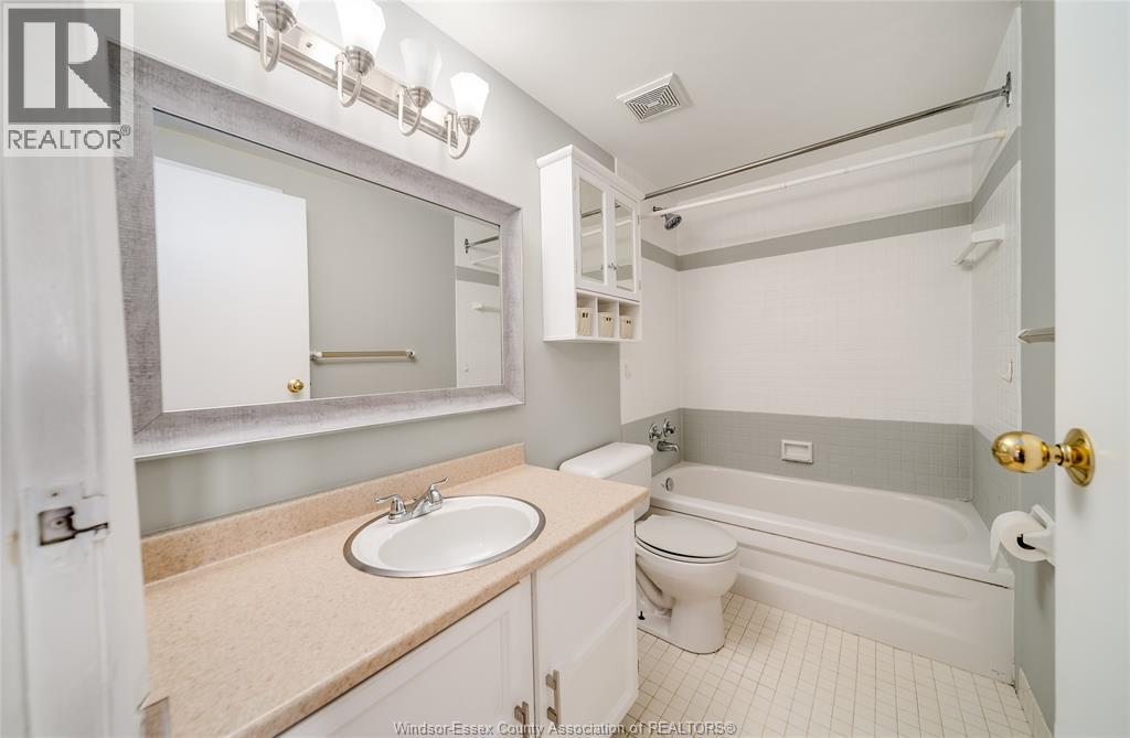 3950 Wyandotte Street Unit# 105, Windsor, Ontario  N8Y 1G5 - Photo 28 - 26002220