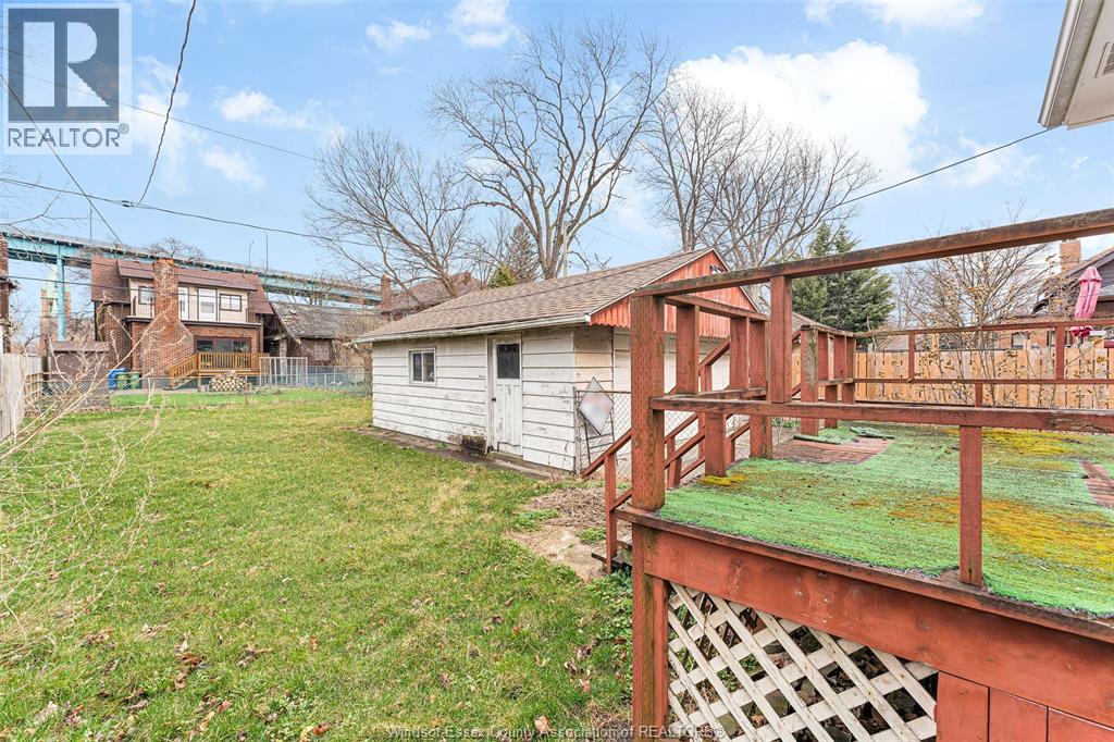 322 Rosedale Avenue, Windsor, Ontario  N9C 2N2 - Photo 5 - 26006737