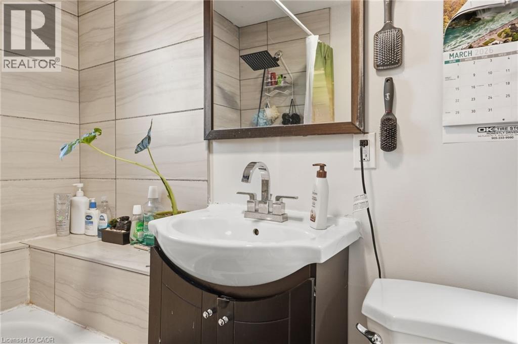 75 Niagara Street, Hamilton, Ontario  L8L 6A4 - Photo 23 - 40815294