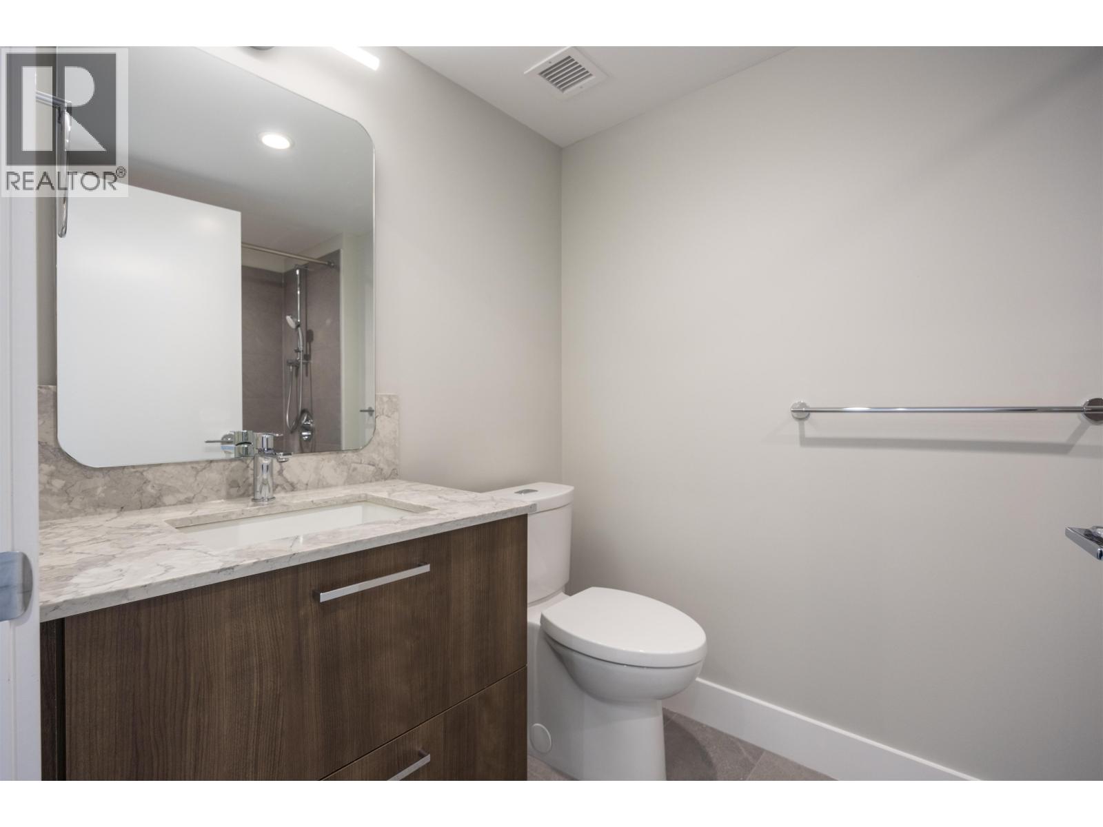 102 2322 Emery Court, North Vancouver, British Columbia  V7J 0G3 - Photo 16 - R3104876