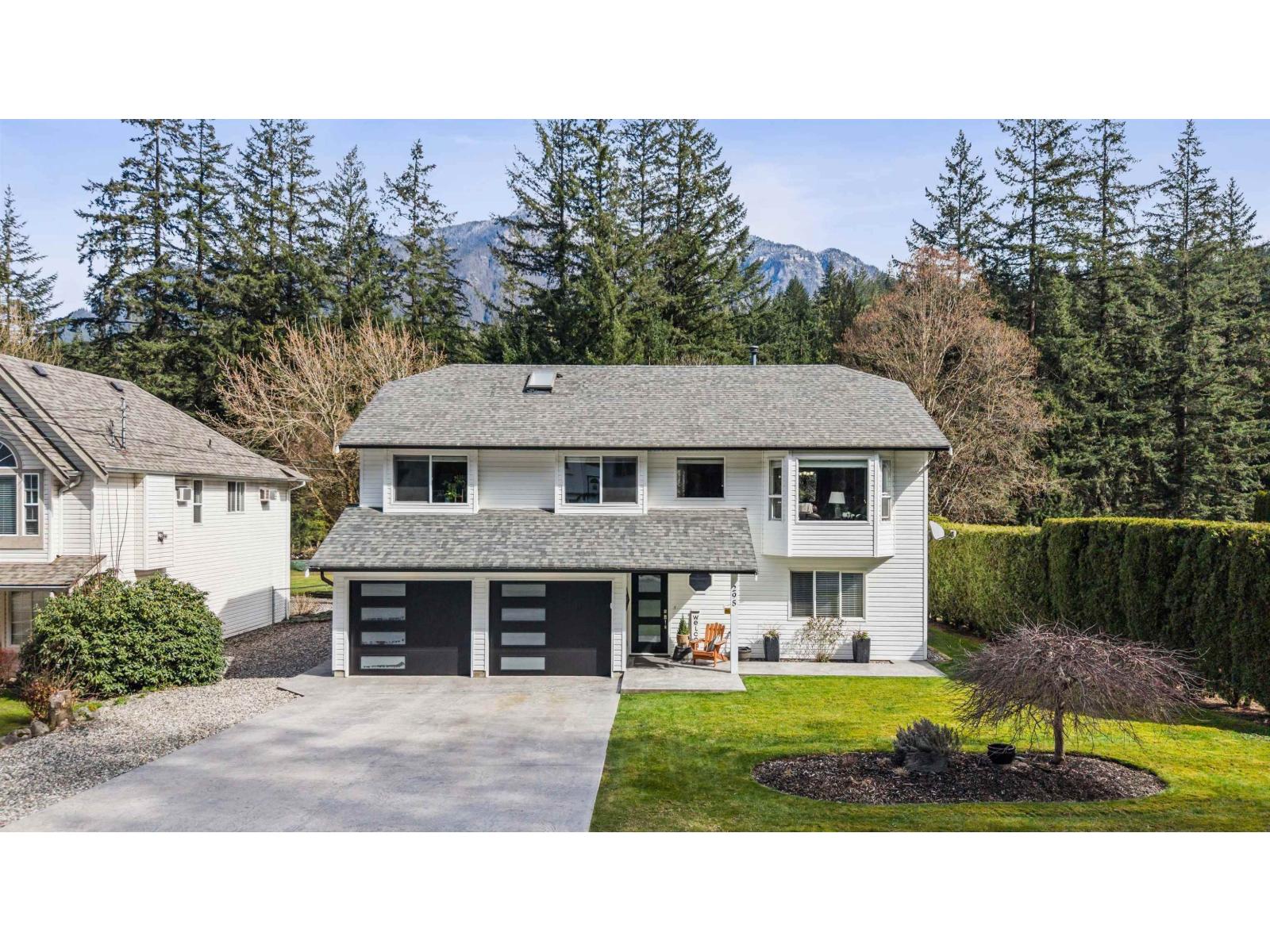 295 FORREST CRESCENT|Hope, Hope, British Columbia