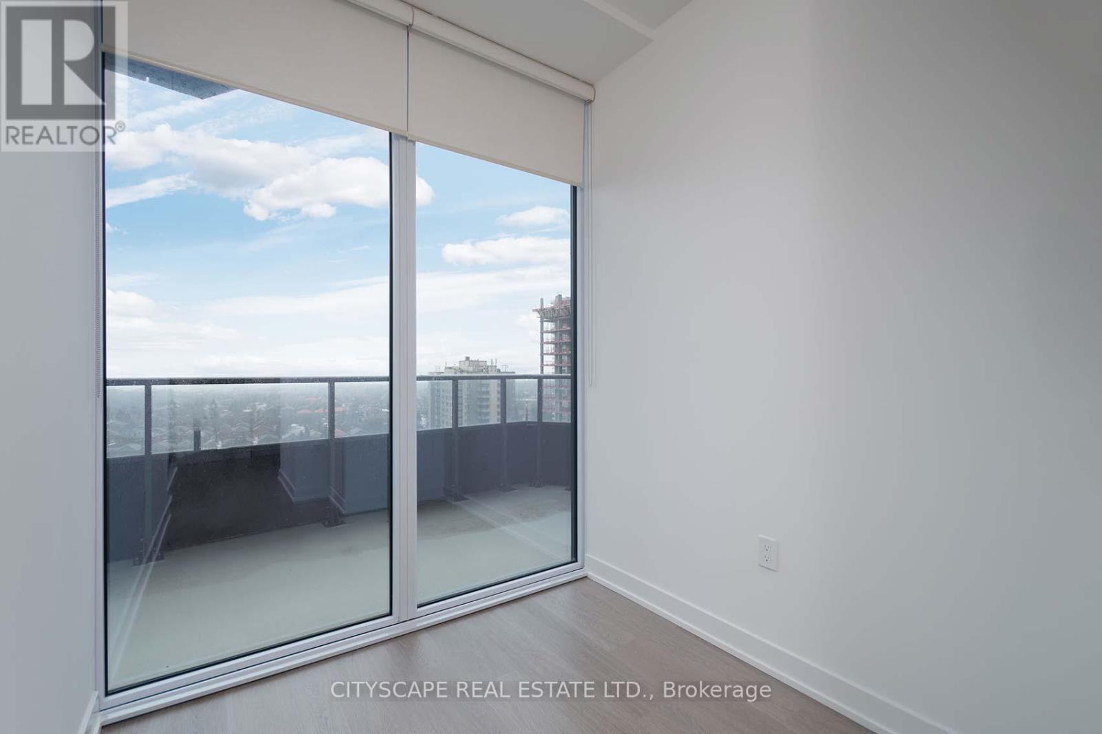 1006 - 448 Burnhamthorpe Road, Mississauga, Ontario  L5B 4M6 - Photo 19 - W12952470