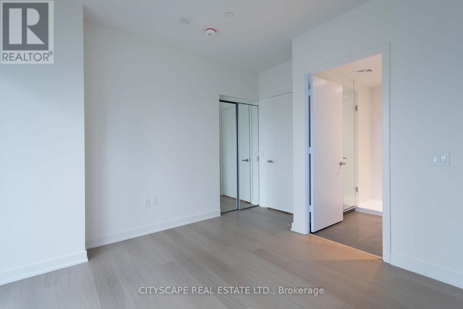 1006 - 448 Burnhamthorpe Road, Mississauga, Ontario  L5B 4M6 - Photo 29 - W12952470