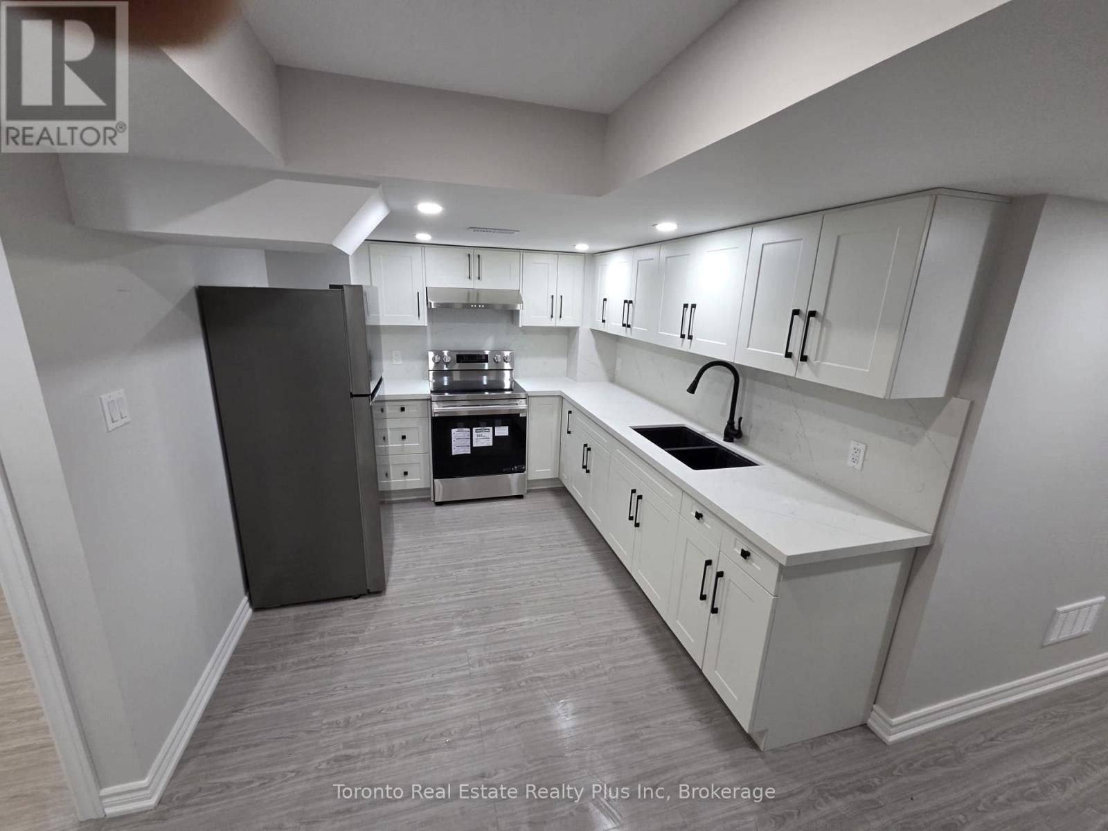 1476 Melville Bonus Crescent, Milton, Ontario  L9E 2H4 - Photo 6 - W12952516