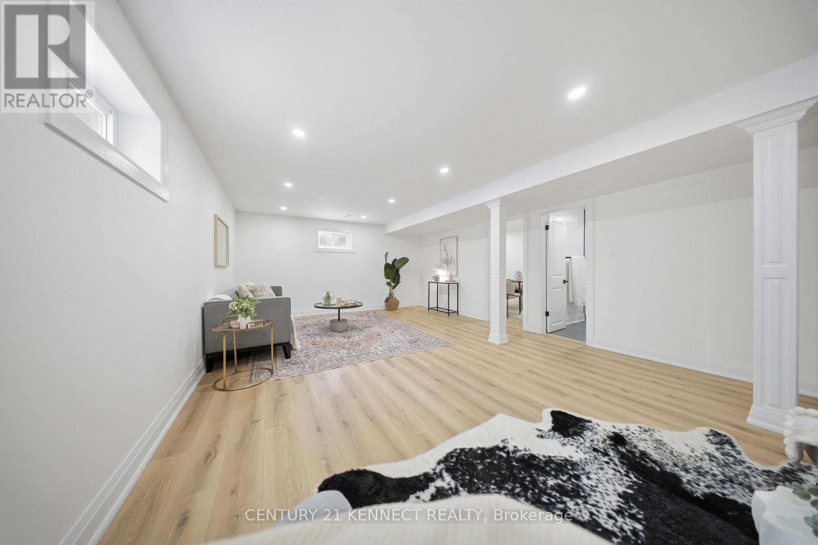 2121 Baynham Court, Mississauga, Ontario  L5A 1H1 - Photo 22 - W12952538