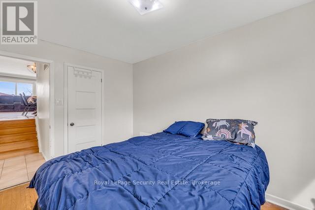 129 Milady Road, Toronto, Ontario  M9L 2J1 - Photo 33 - W12952542