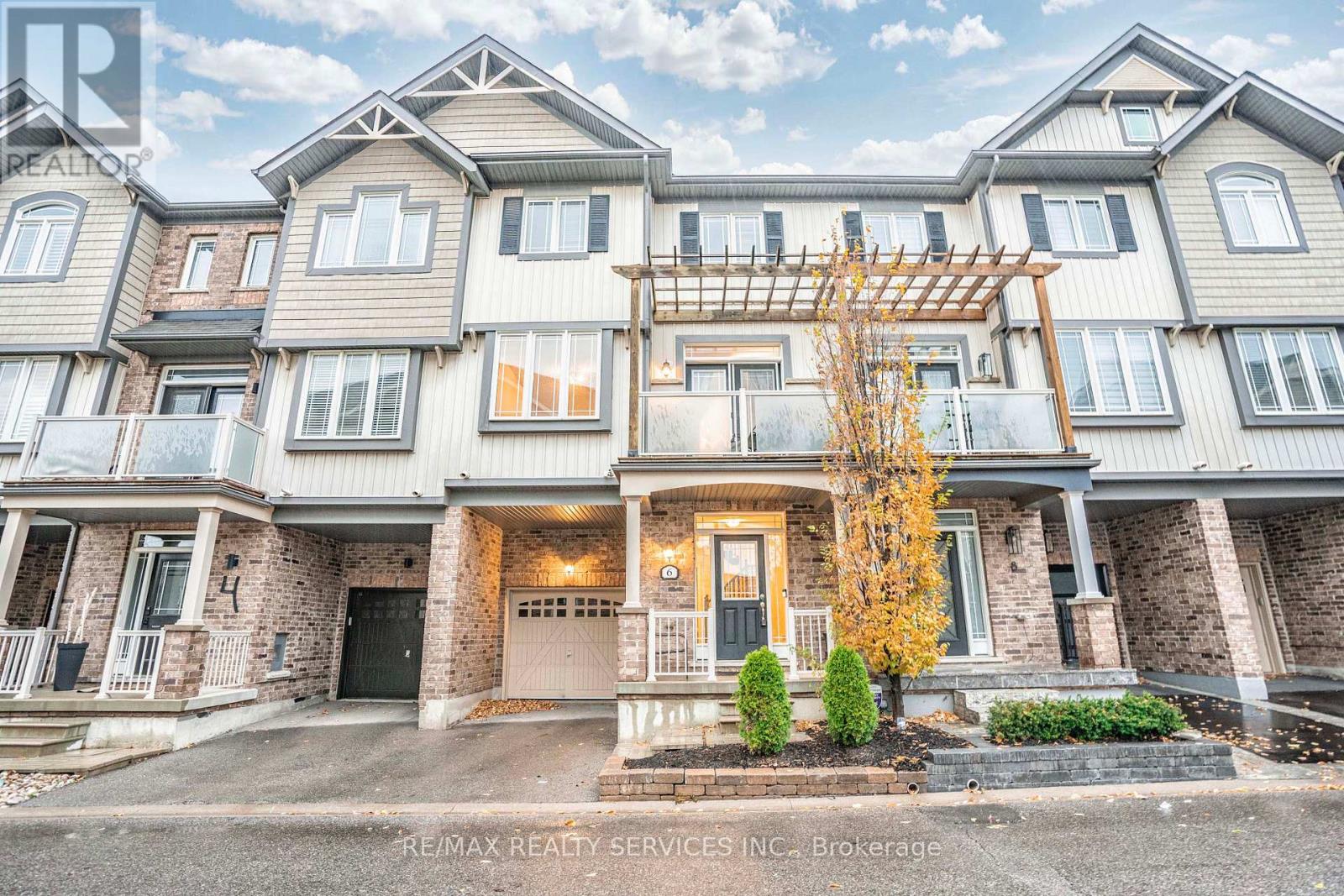 6 Birchfield Crescent, Caledon, Ontario  L7C 3P6 - Photo 2 - W12952546