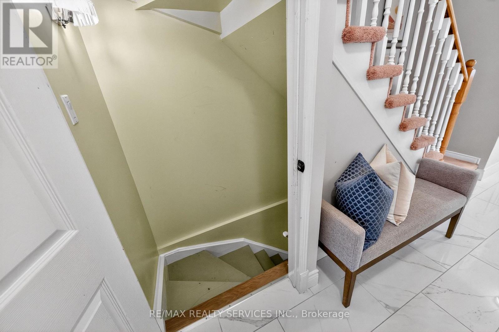 99 White Tail Crescent, Brampton, Ontario  L6Y 5B9 - Photo 29 - W12952570