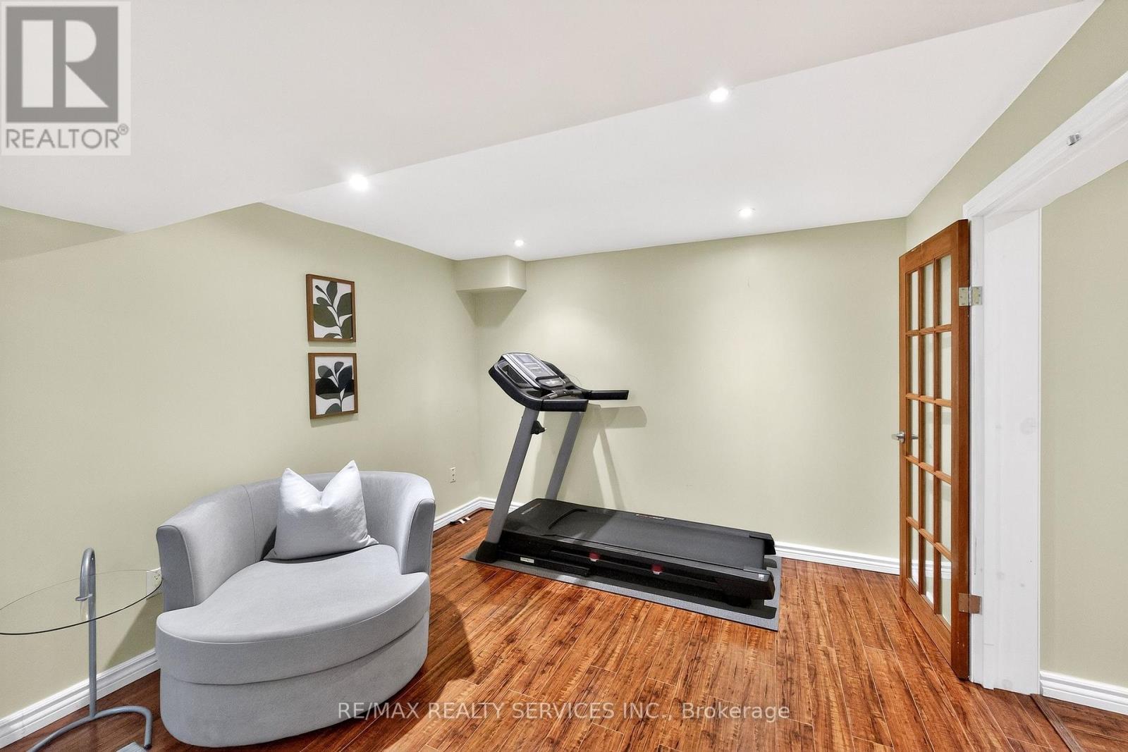 99 White Tail Crescent, Brampton, Ontario  L6Y 5B9 - Photo 33 - W12952570