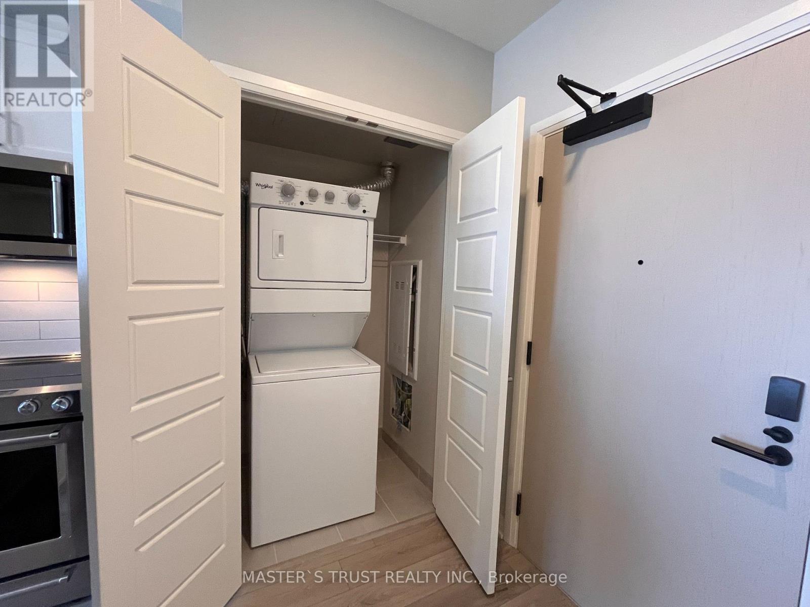 1207 - 1415 Dundas Street E, Oakville, Ontario  L6H 8A3 - Photo 11 - W12952598