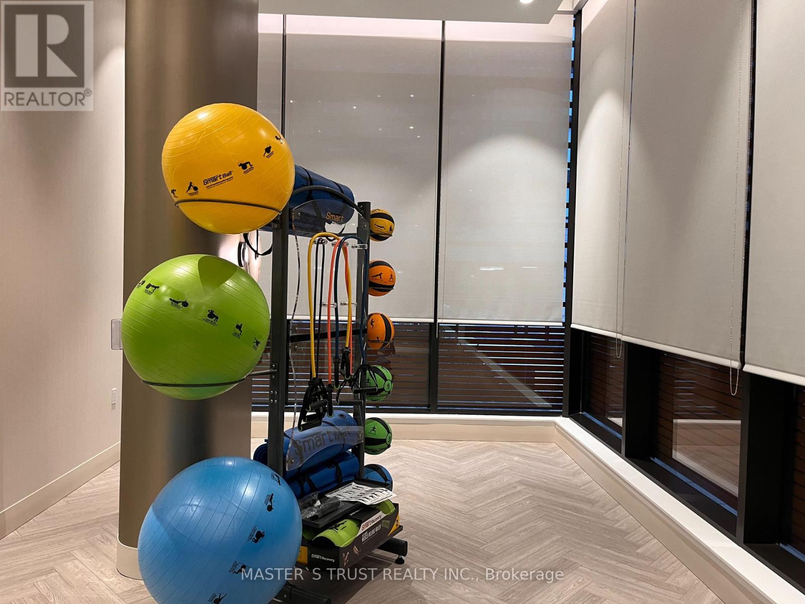 1207 - 1415 Dundas Street E, Oakville, Ontario  L6H 8A3 - Photo 14 - W12952598