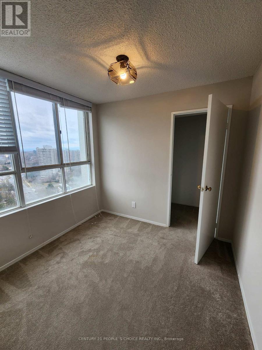 1803 - 3695 Kaneff Crescent, Mississauga, Ontario  L5A 4B6 - Photo 16 - W12952604