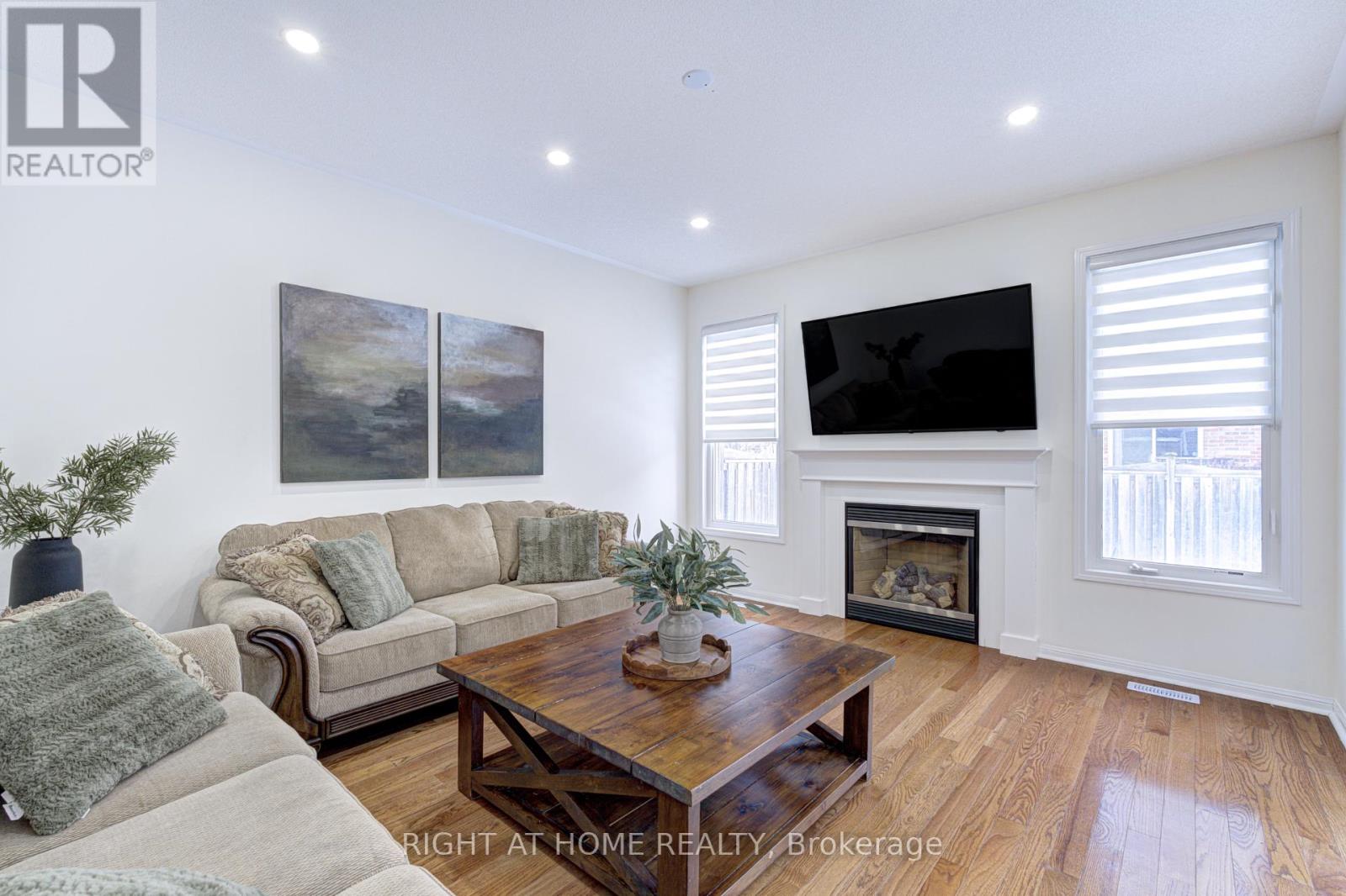 796 Rayner Court, Milton, Ontario  L9T 0N8 - Photo 19 - W12952624