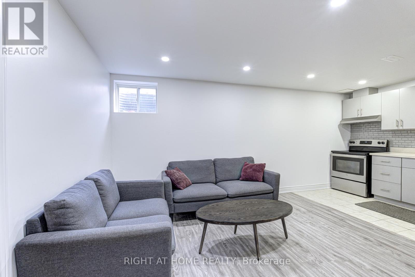 796 Rayner Court, Milton, Ontario  L9T 0N8 - Photo 35 - W12952624