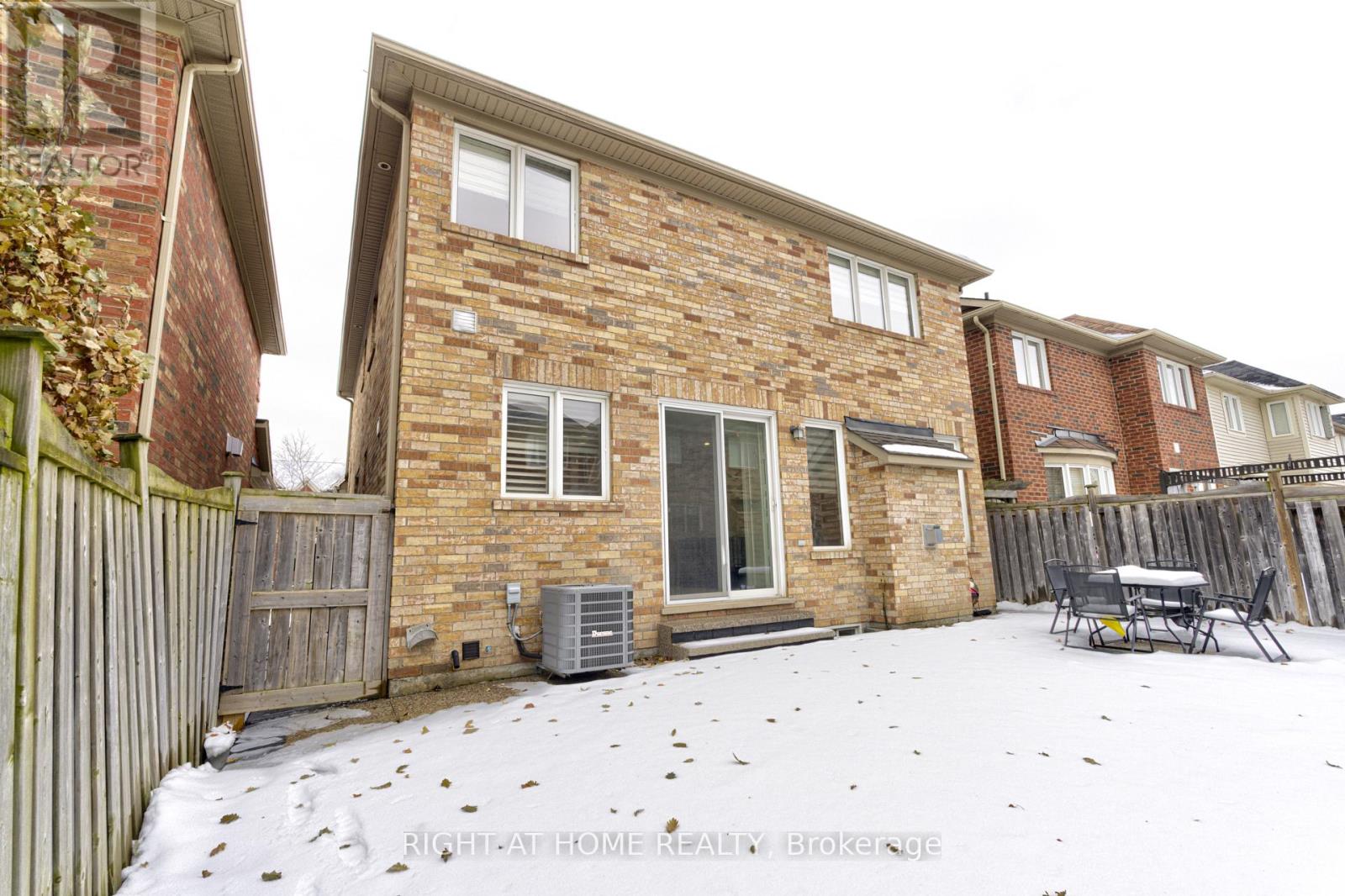 796 Rayner Court, Milton, Ontario  L9T 0N8 - Photo 48 - W12952624