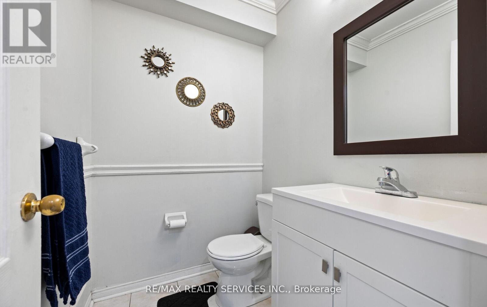 23 Edenvalley Road, Brampton, Ontario  L7A 2M6 - Photo 19 - W12952640